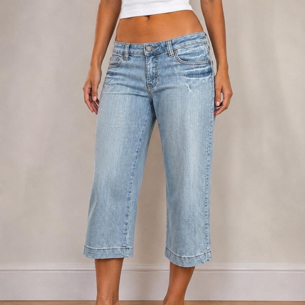 Bongo Y2K Low Rise Denim Capri Pants Light Wash Women 10 2000s Mcbling Indie